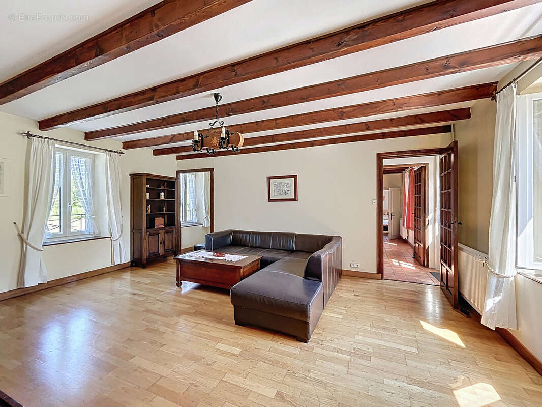 Maison à SAINT-SAUVEUR-LE-VICOMTE