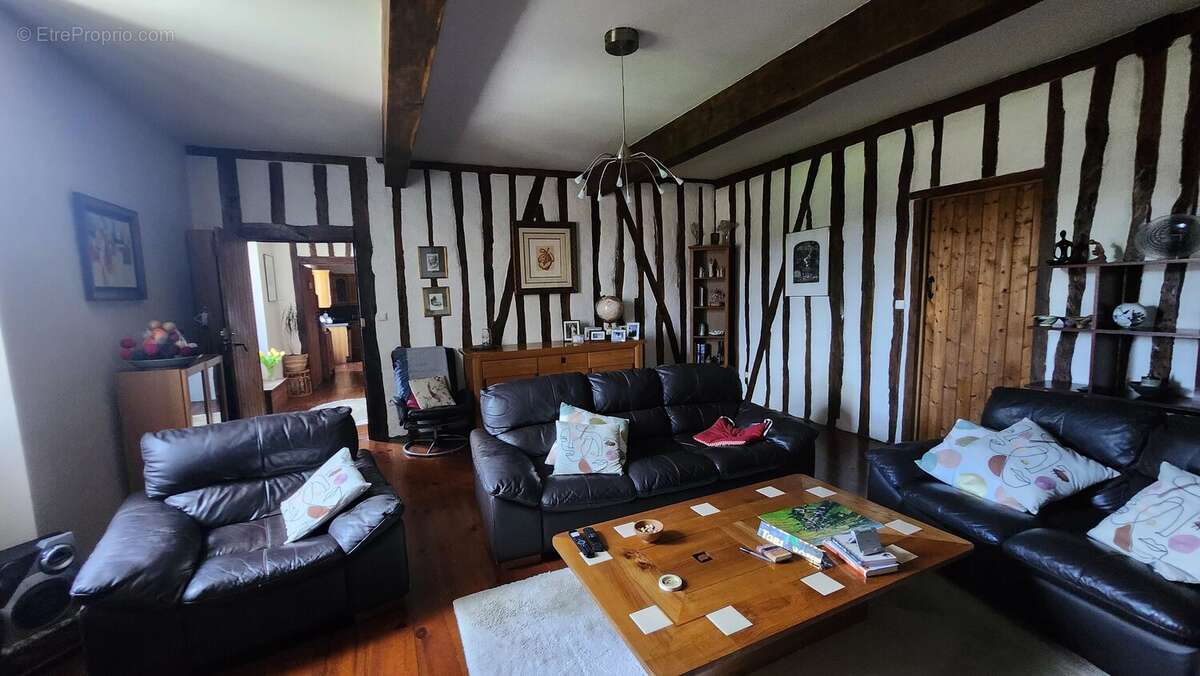 Maison à CARDEILHAC
