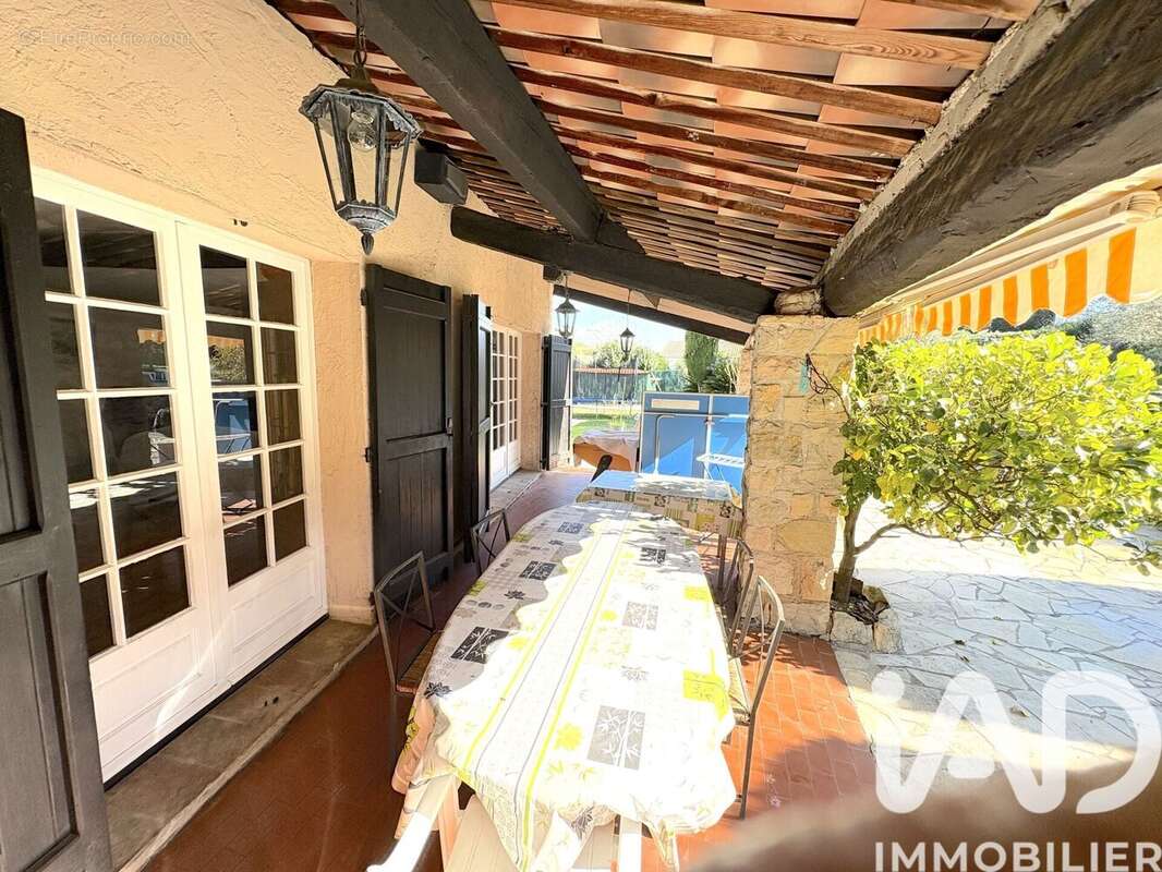 Photo 4 - Maison à MOUGINS