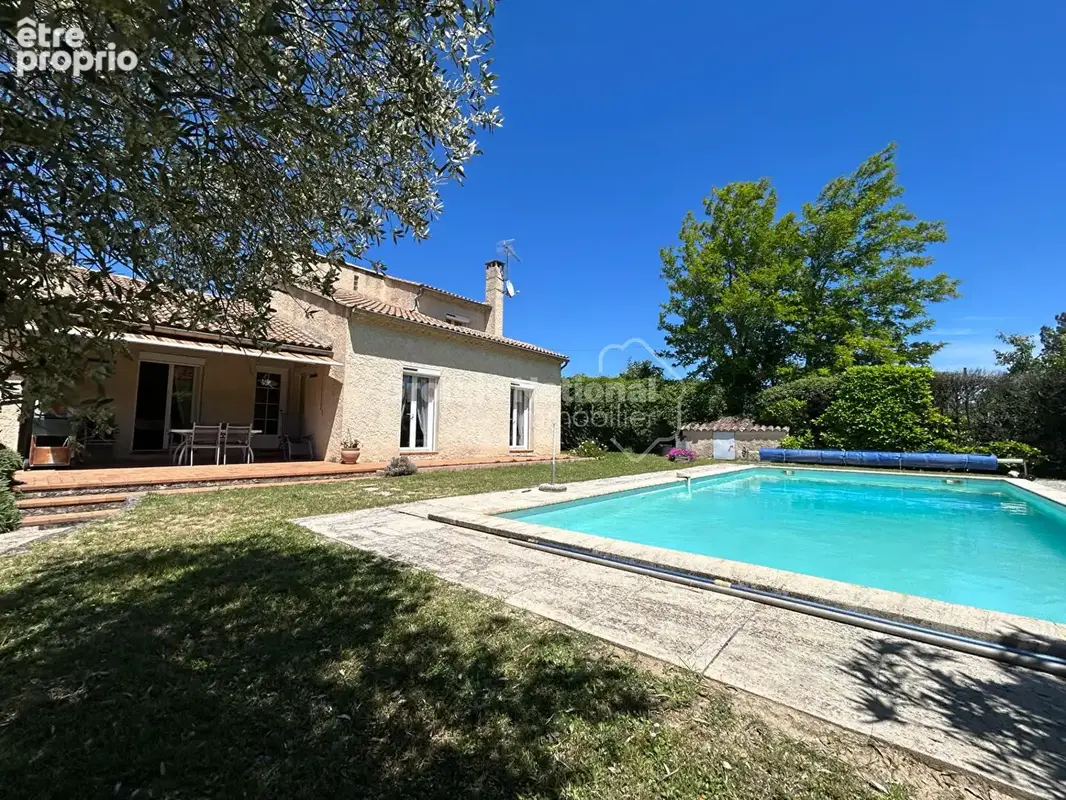 Maison 5 chambres sur parcelle de 1364 m² avec piscine et grand garage - Aubignan - photo 18