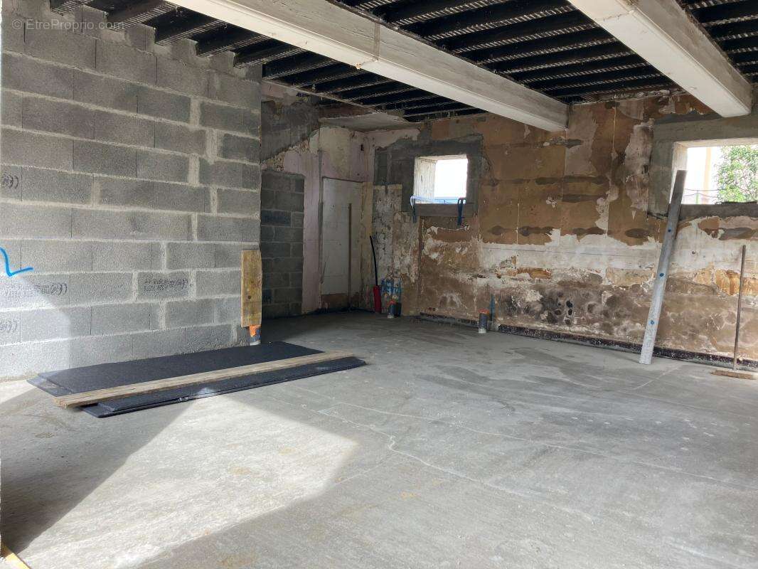 Appartement à BRINDAS