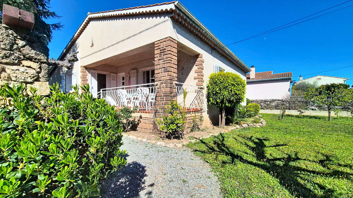Maison à FREJUS