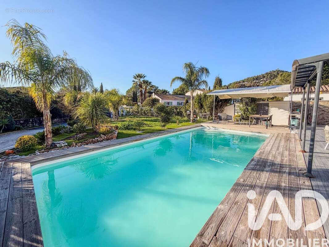 Photo 4 - Maison à ROQUEBRUNE-SUR-ARGENS