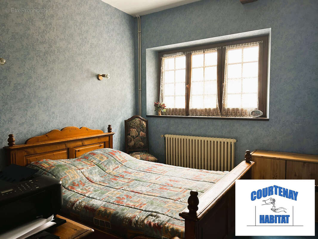 Maison à SAINT-HILAIRE-LES-ANDRESIS