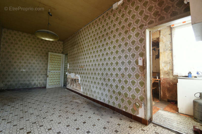 Maison à LE TEILLEUL