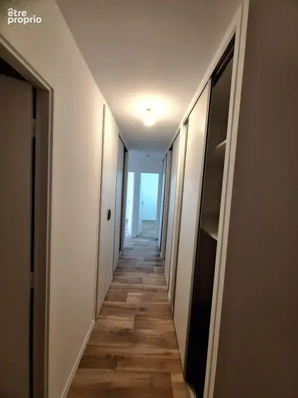 Trappes centre – appartement t3 rénové avec balcon – proche gare - photo 6
