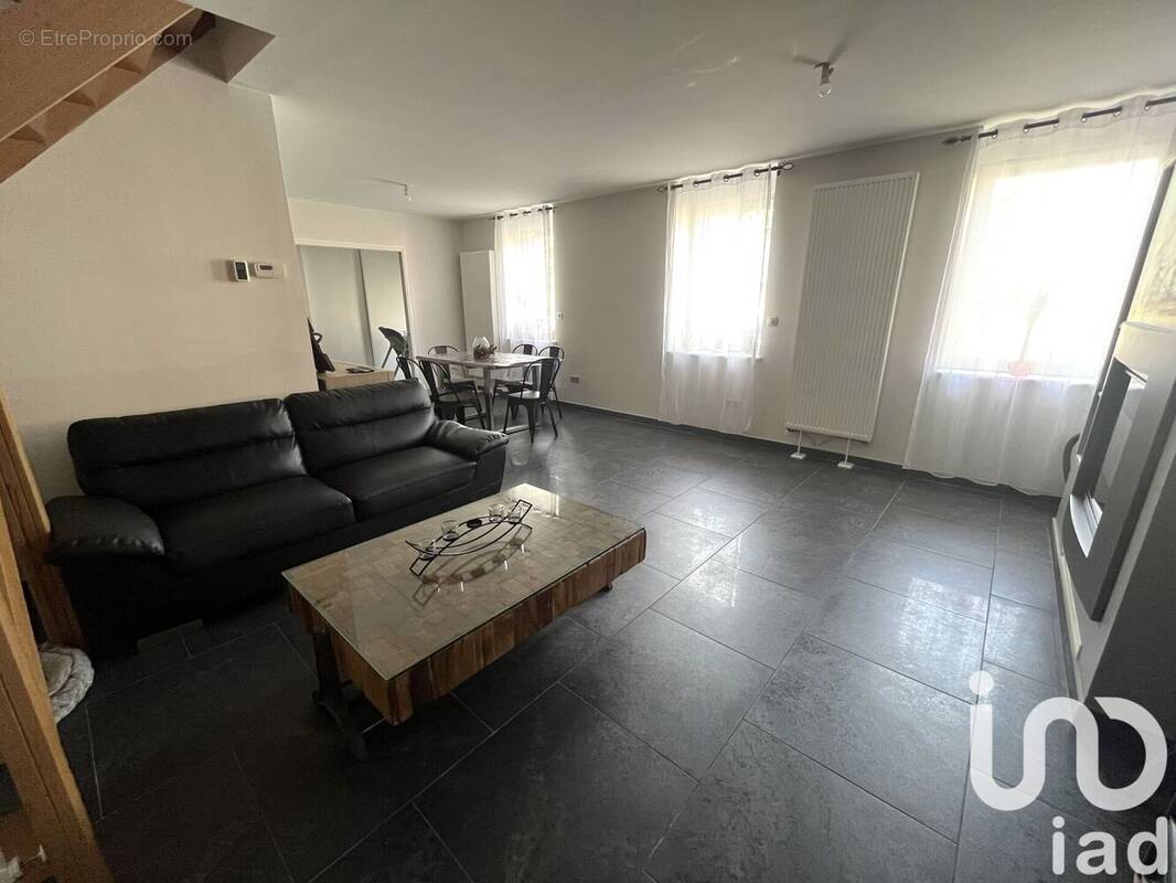 Photo 1 - Maison à DOUCHY-LES-MINES