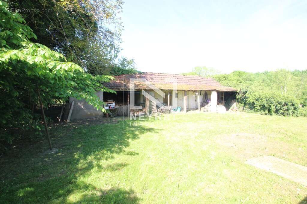 Maison à BRANGES