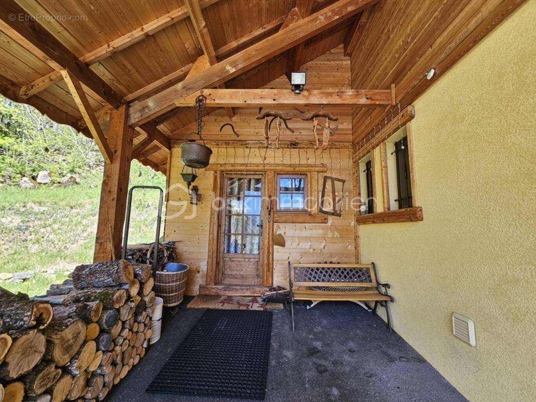 Maison à ALLOS