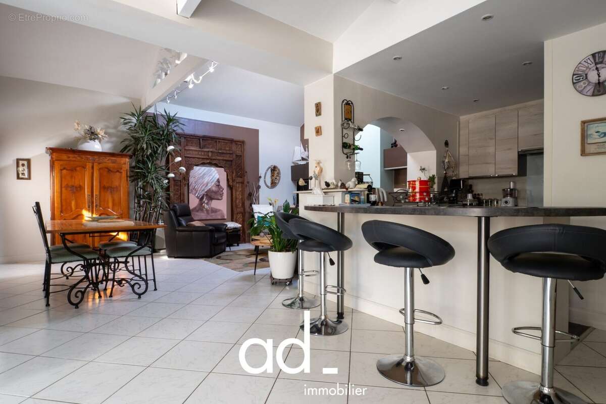 Maison à LA ROCHELLE