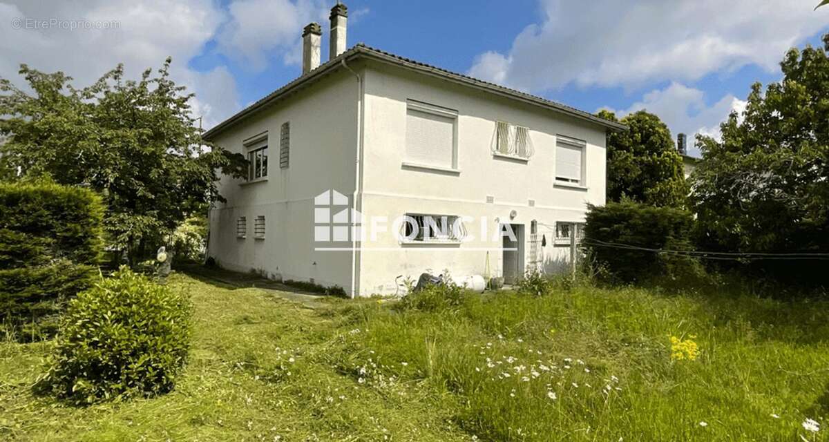 Maison à VILLENEUVE-SUR-LOT