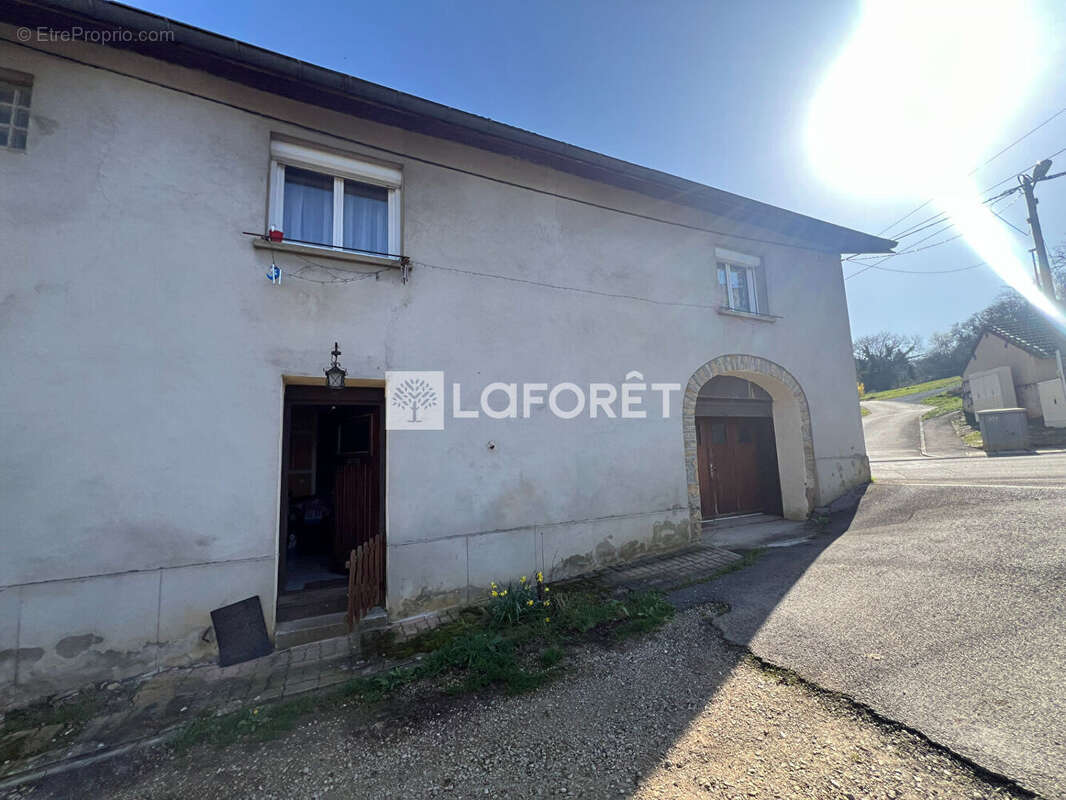 Maison à DIGNA