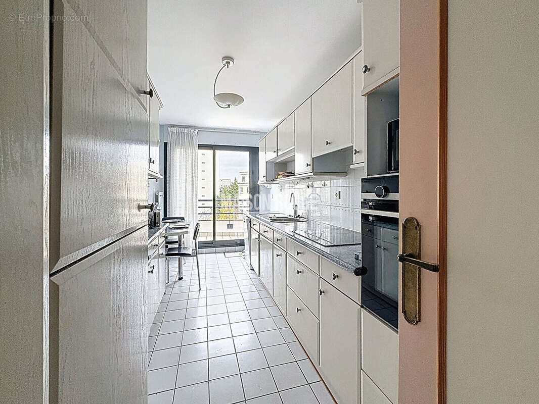 Appartement à BOULOGNE-BILLANCOURT
