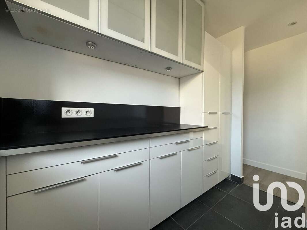 Photo 4 - Appartement à CHOISY-LE-ROI