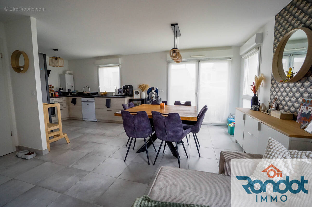 Appartement à MARCILLY-SUR-TILLE