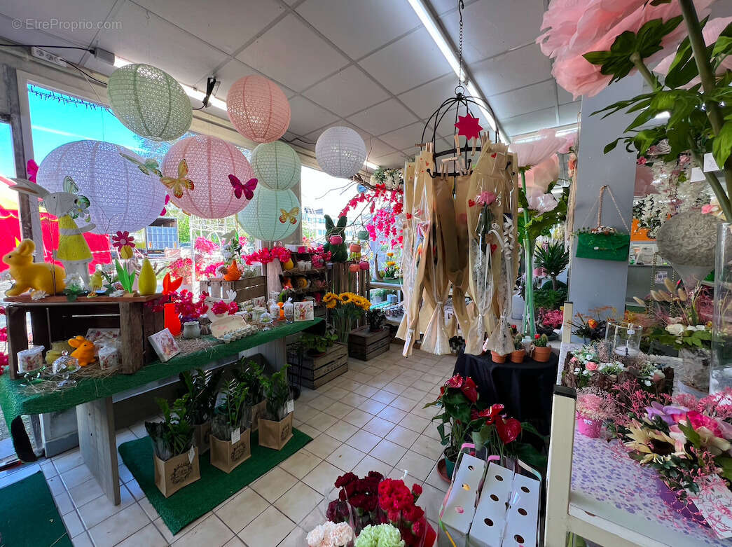 Fonds de commerce Fleuriste Vierzon centre-ville - photo 3