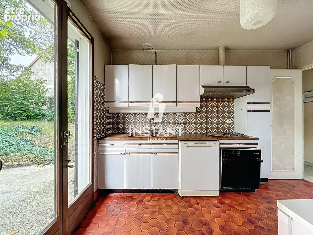 Maison 130 m² à Linas  - photo 6