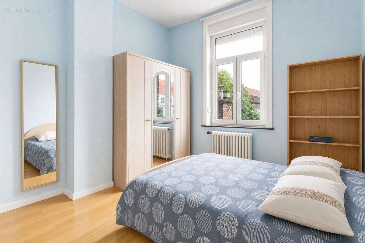 Maison de 6 pièces de 142 m² située à Tourcoing - photo 9