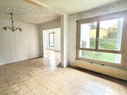 Appartement à MONTIGNY-LE-BRETONNEUX