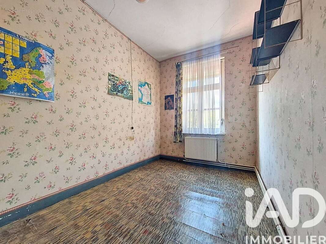 Photo 6 - Maison à MONCHECOURT