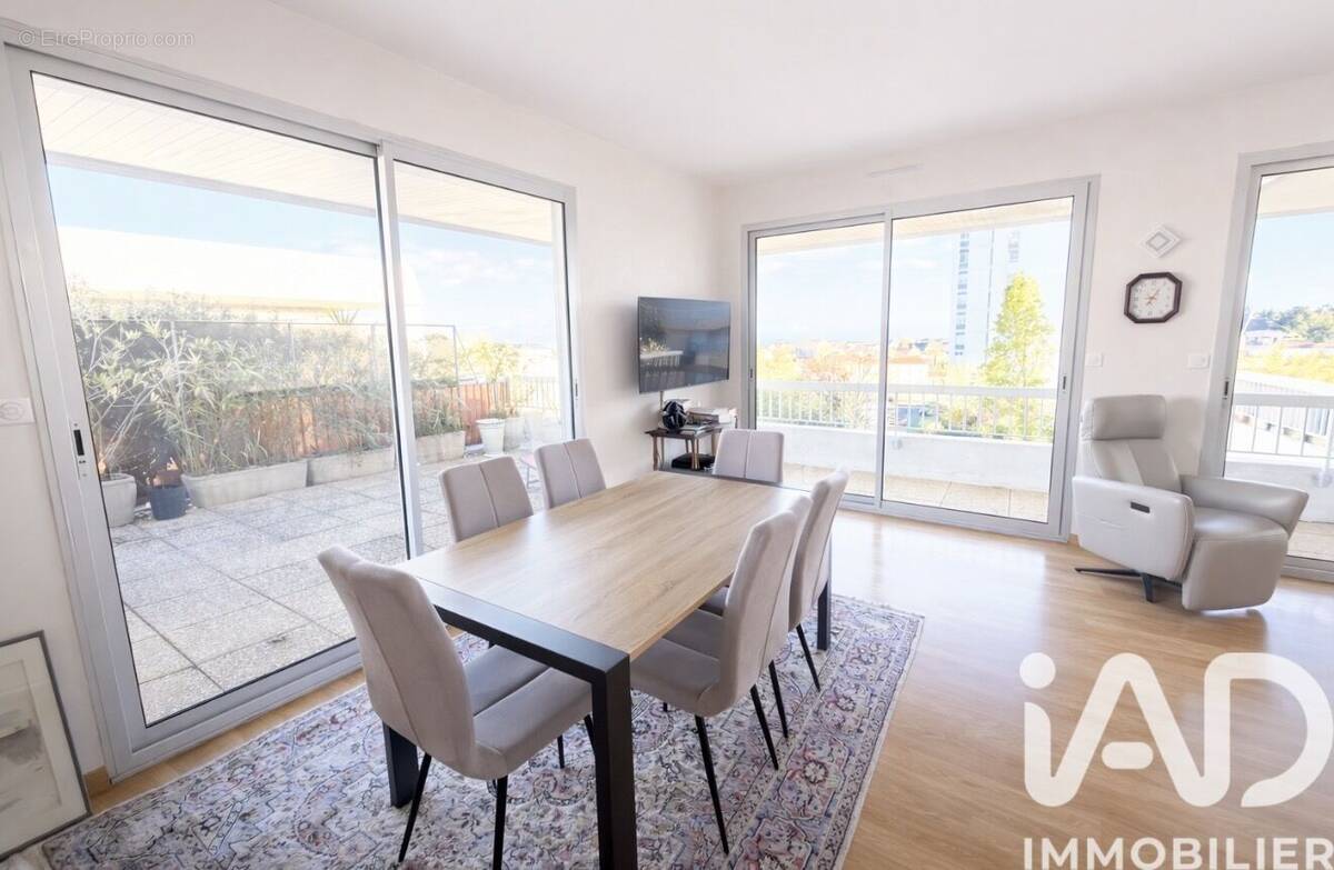 Photo 1 - Appartement à LA ROCHELLE