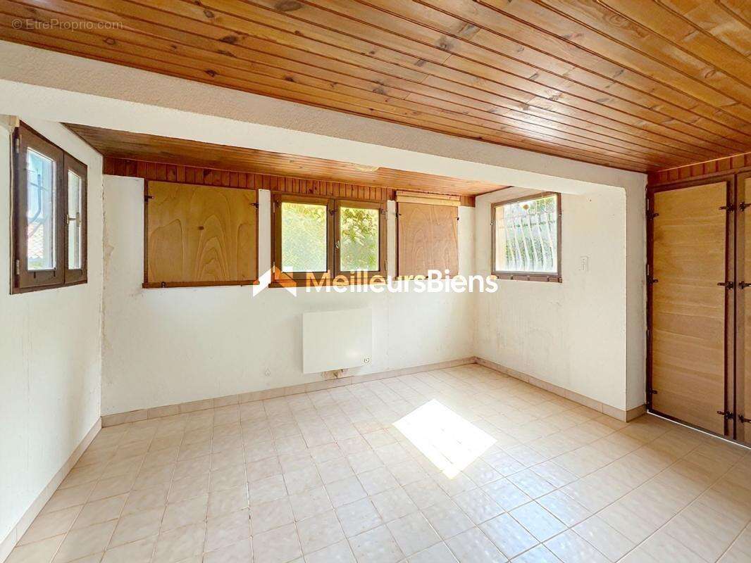 Sud Ardèche - Les Vans : Maison 134 m2 avec dépendance et espaces de stockage - photo 14