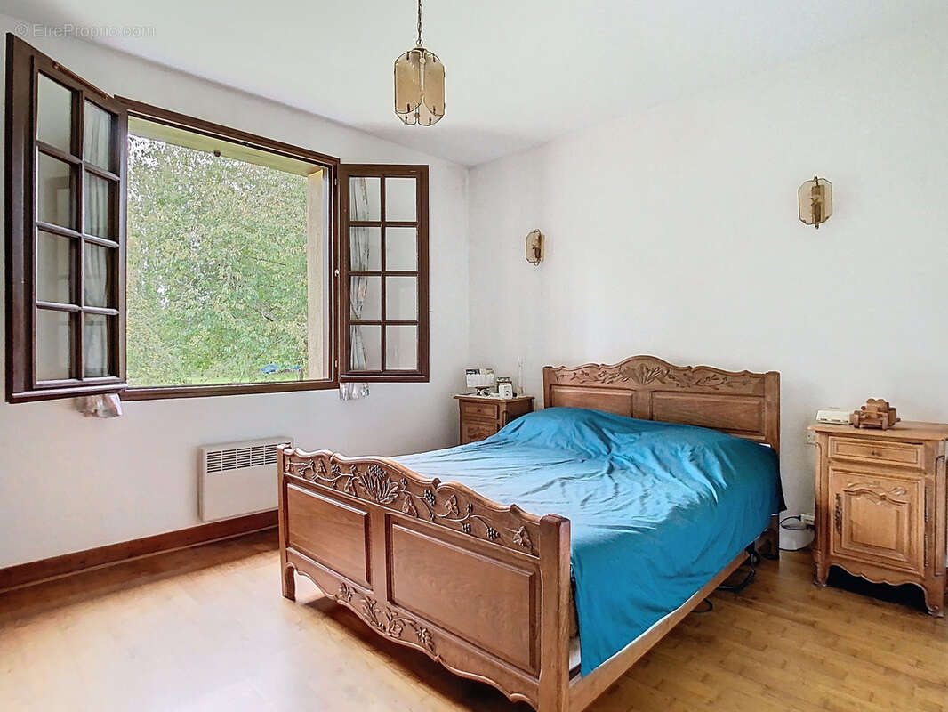 Maison à SAINT-SAUVEUR-LE-VICOMTE