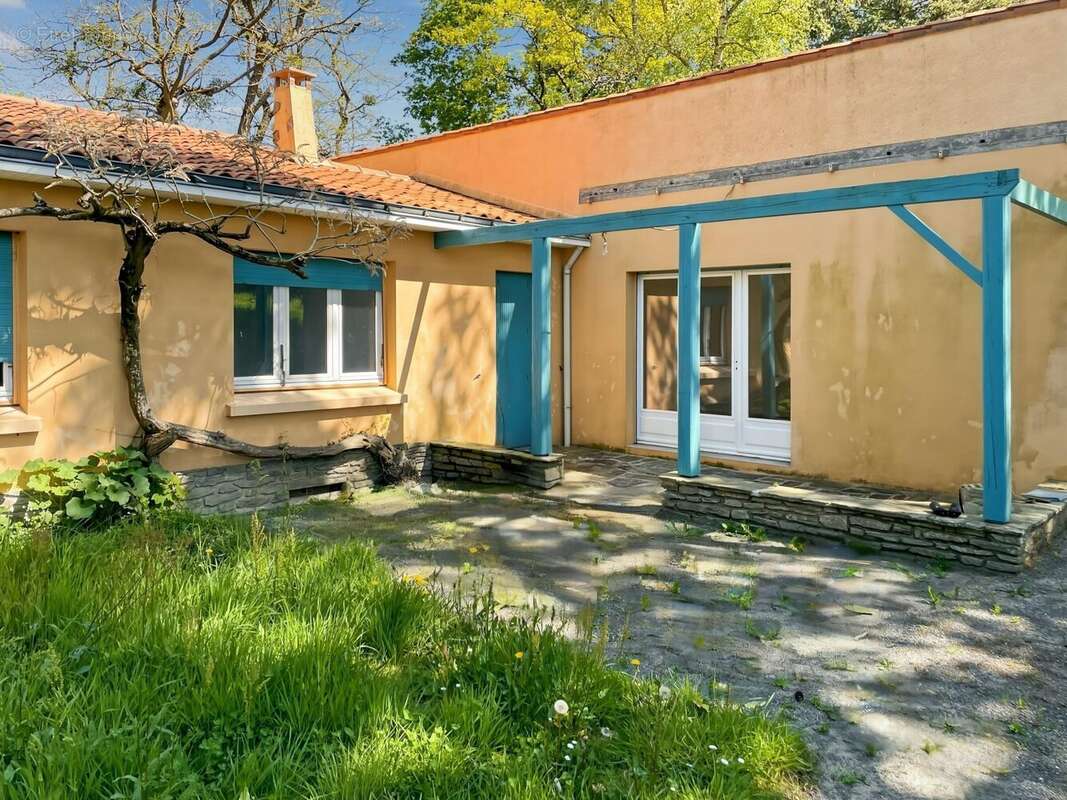 Maison à SAINT-FIACRE-SUR-MAINE