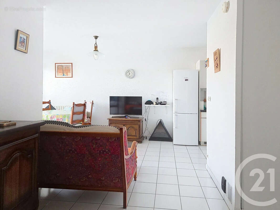 Appartement 63 m² à Sete  - photo 8