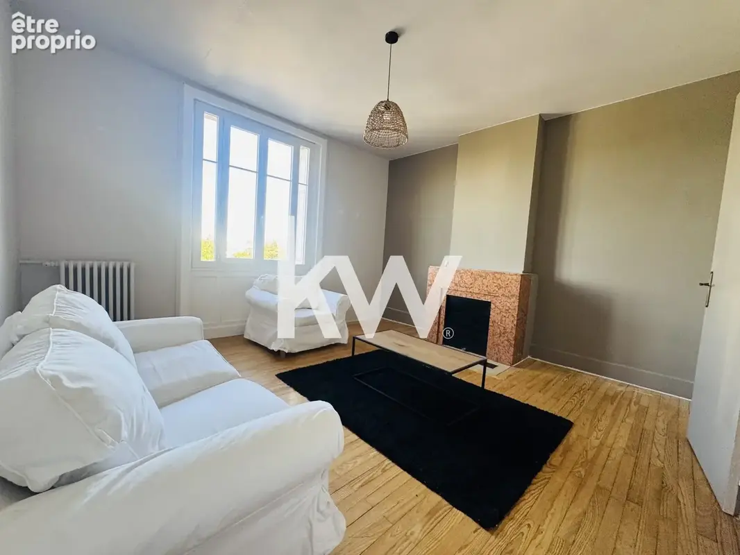 Appartement 3 pièces 76 m² à vendre à Saint-Etienne (42000) - photo 2