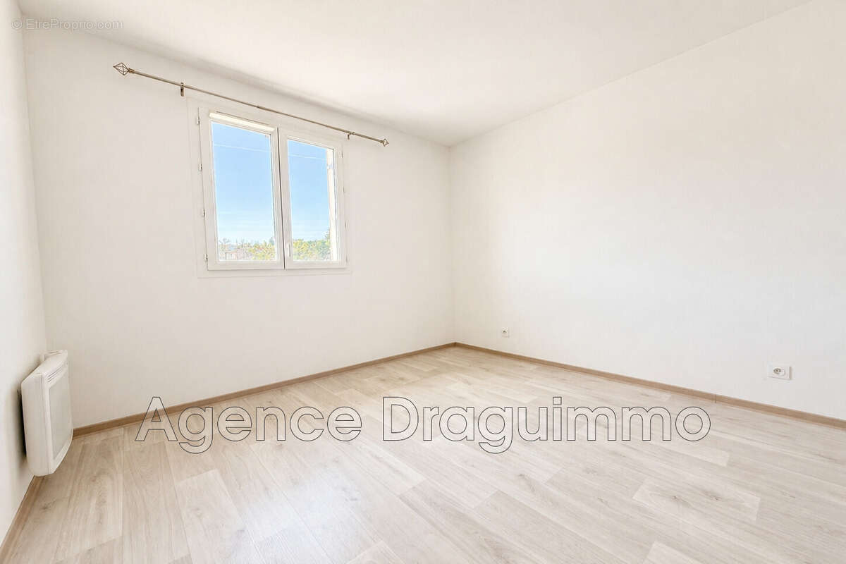 Appartement à DRAGUIGNAN