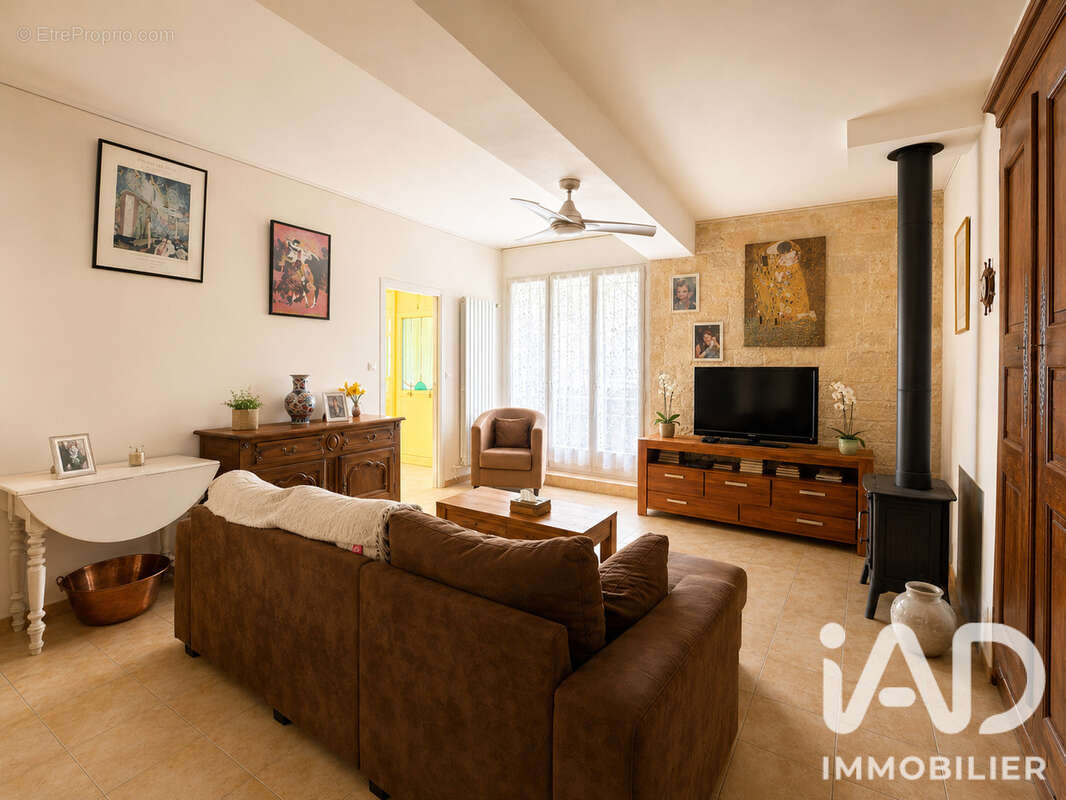 Maison 225 m² à Bezouce  - photo 4