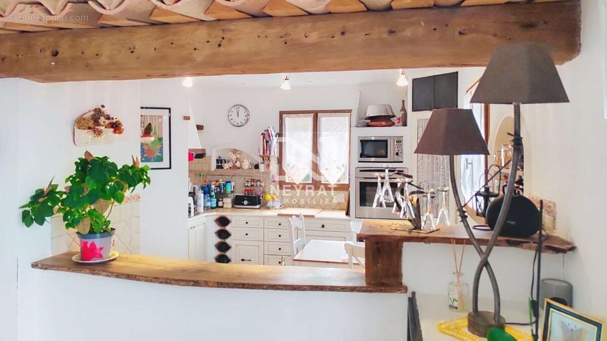 Maison à MONTAUROUX