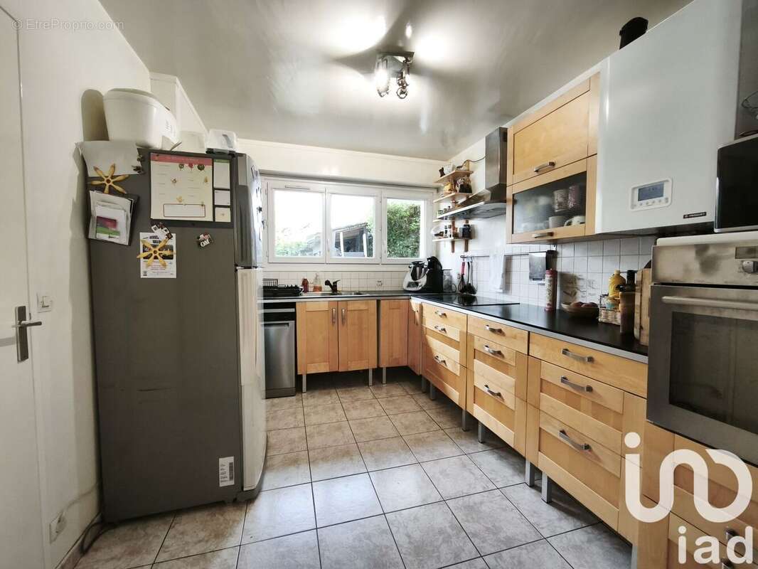 Photo 2 - Maison à LE PLESSIS-BELLEVILLE