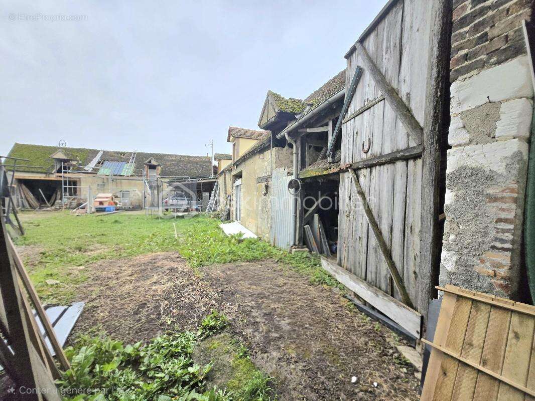 Corps de Ferme - photo 13