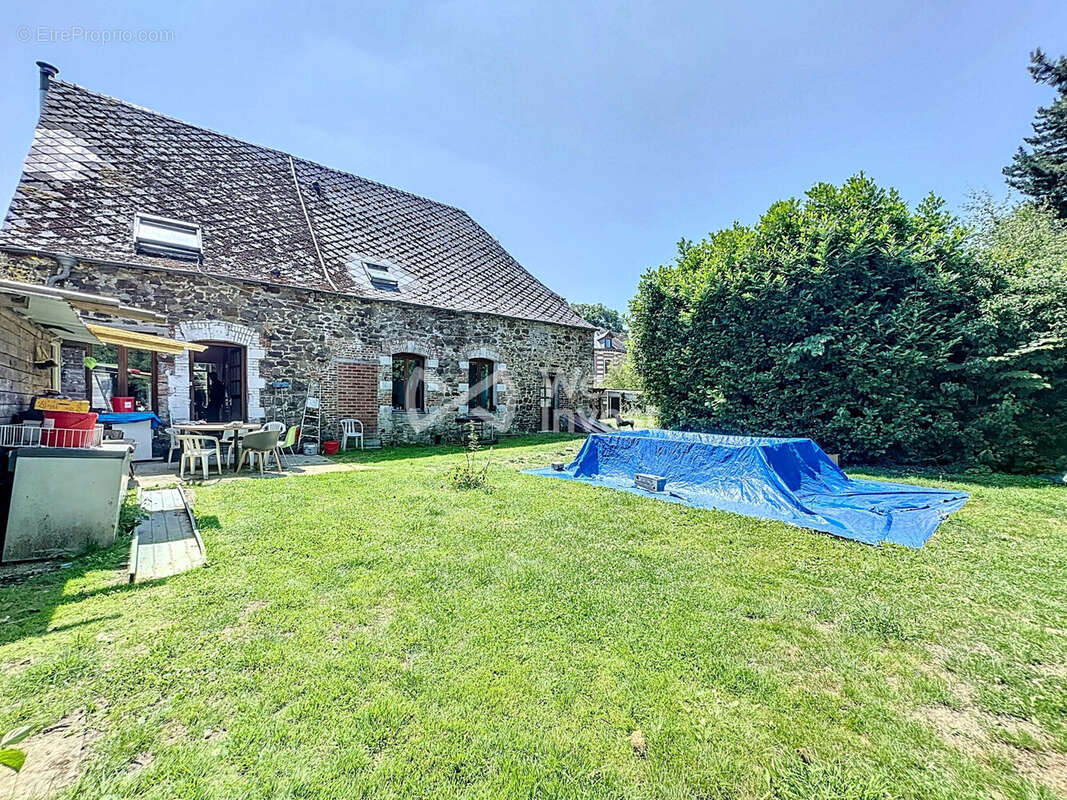 Appartement à FOURMIES