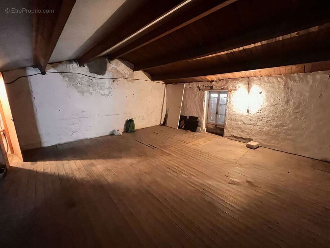 Maison à VENANSAULT