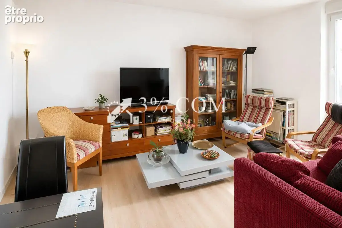 Belz centre local commercial avec logement - photo 11