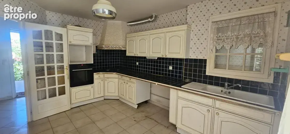 Maison 5 pièces 168 m² à vendre à Villetelle (34400) - photo 6