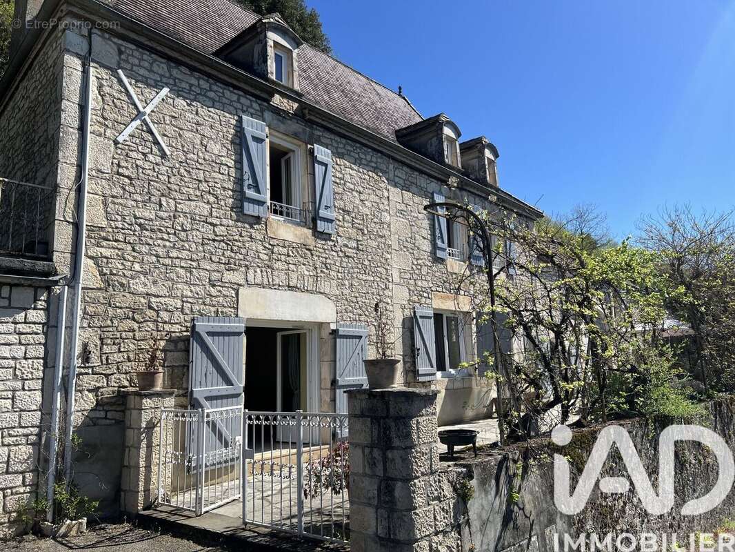 Maison 145 m² à Prats-De-Carlux  - photo 4