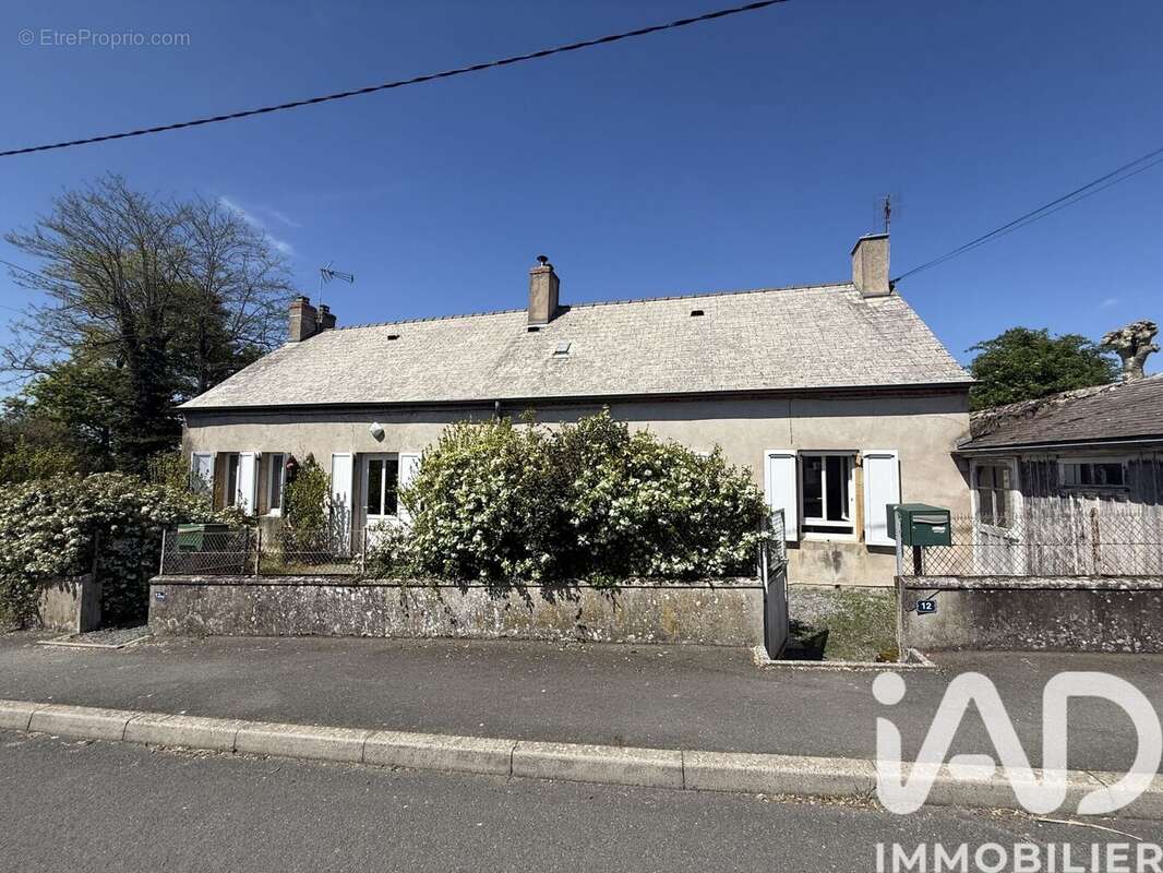 Maison 137 m² à Neuvy-Grandchamp  - photo 3