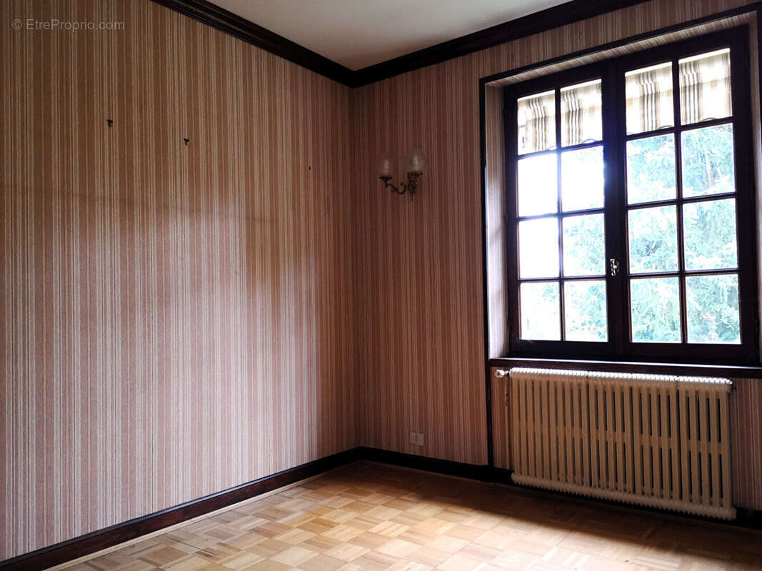 Maison à SAINT-GERMAIN-LE-GAILLARD