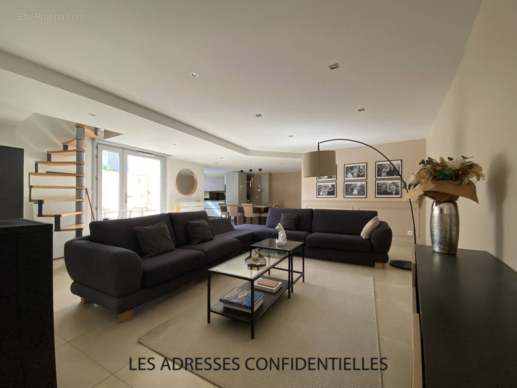 Appartement à SOUCIEU-EN-JARREST