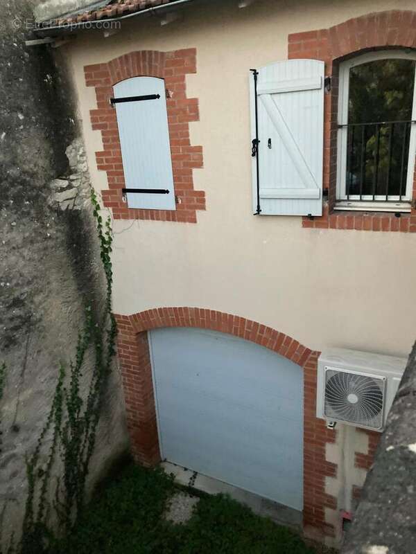 local kine - Maison à CAHORS