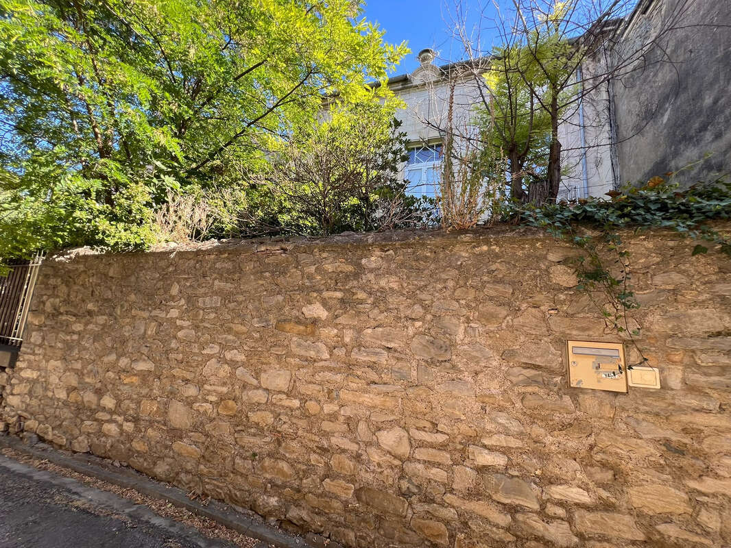 Maison à CESSERAS