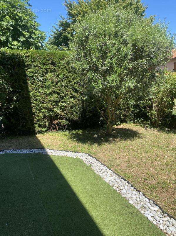 Maison 114 m² à Villefranche-Sur-Saone  - photo 3