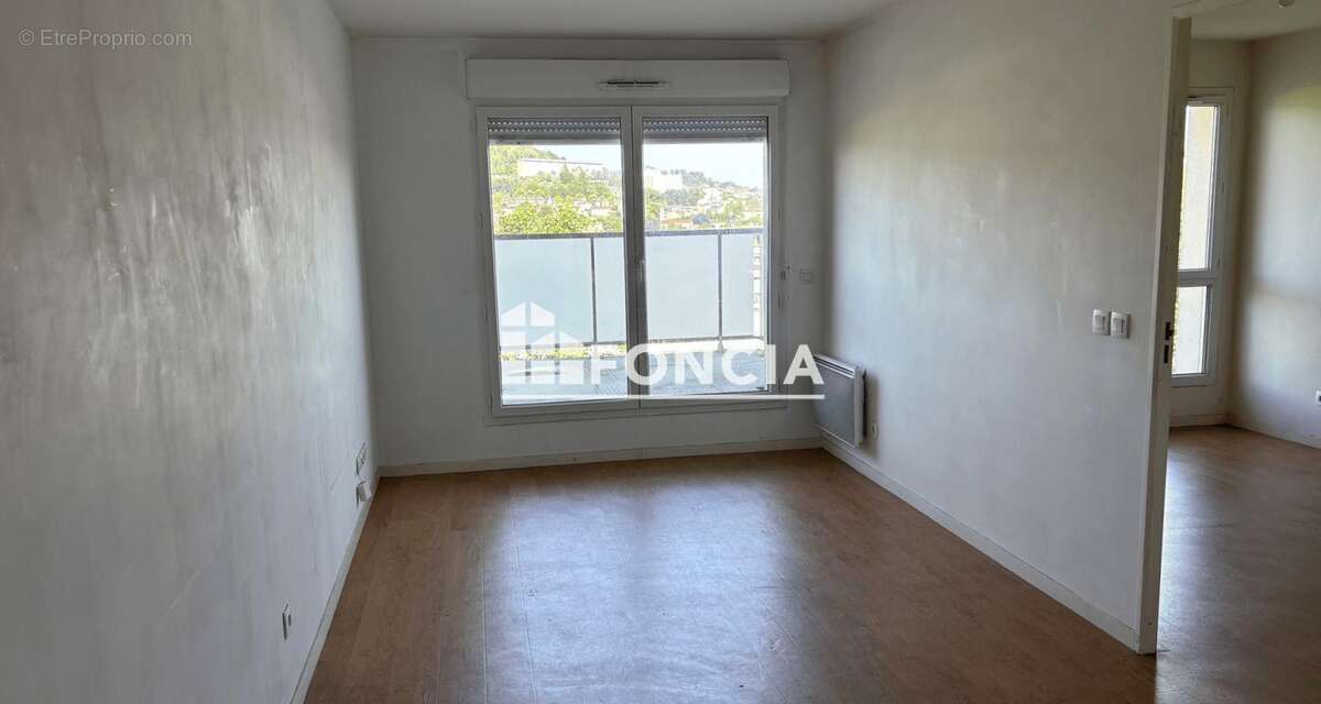 Appartement à CANTELEU