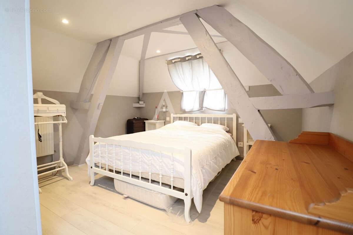 Maison à HEUDEBOUVILLE