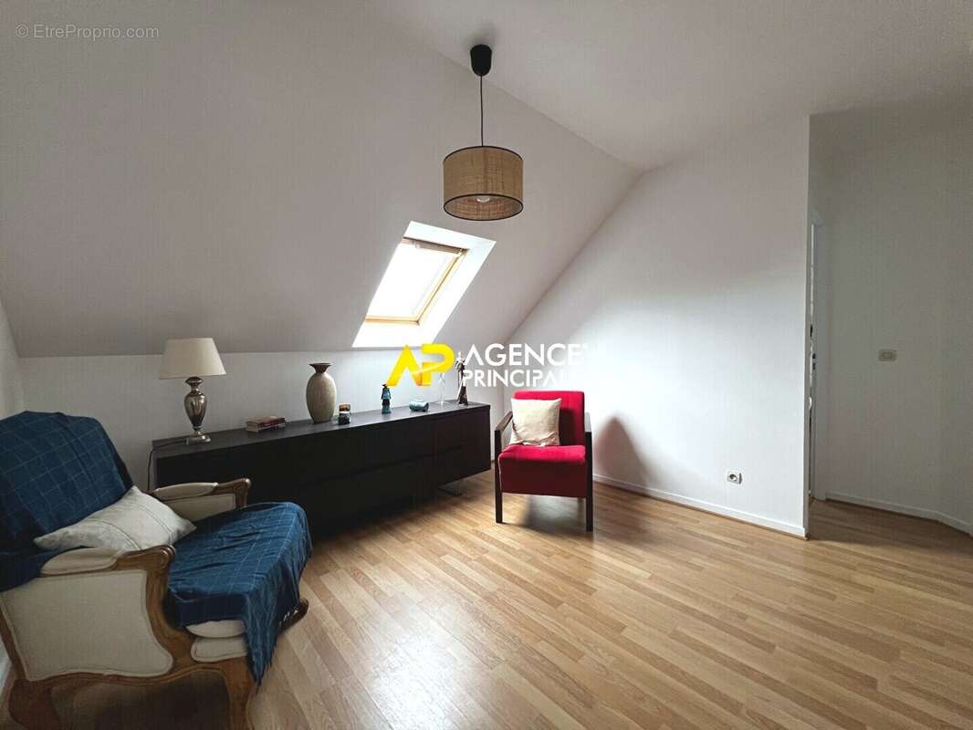 Maison Argenteuil - Coteaux 6 pièces de 110m² de 4 chambres - photo 15