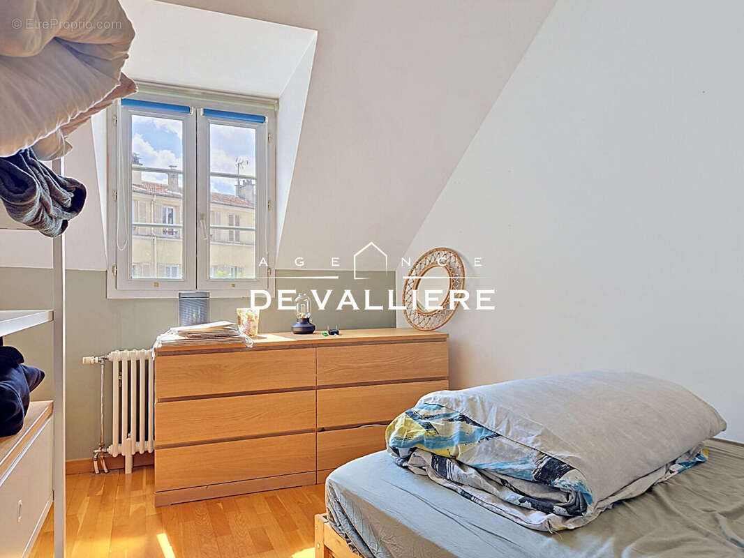 Appartement à NANTERRE